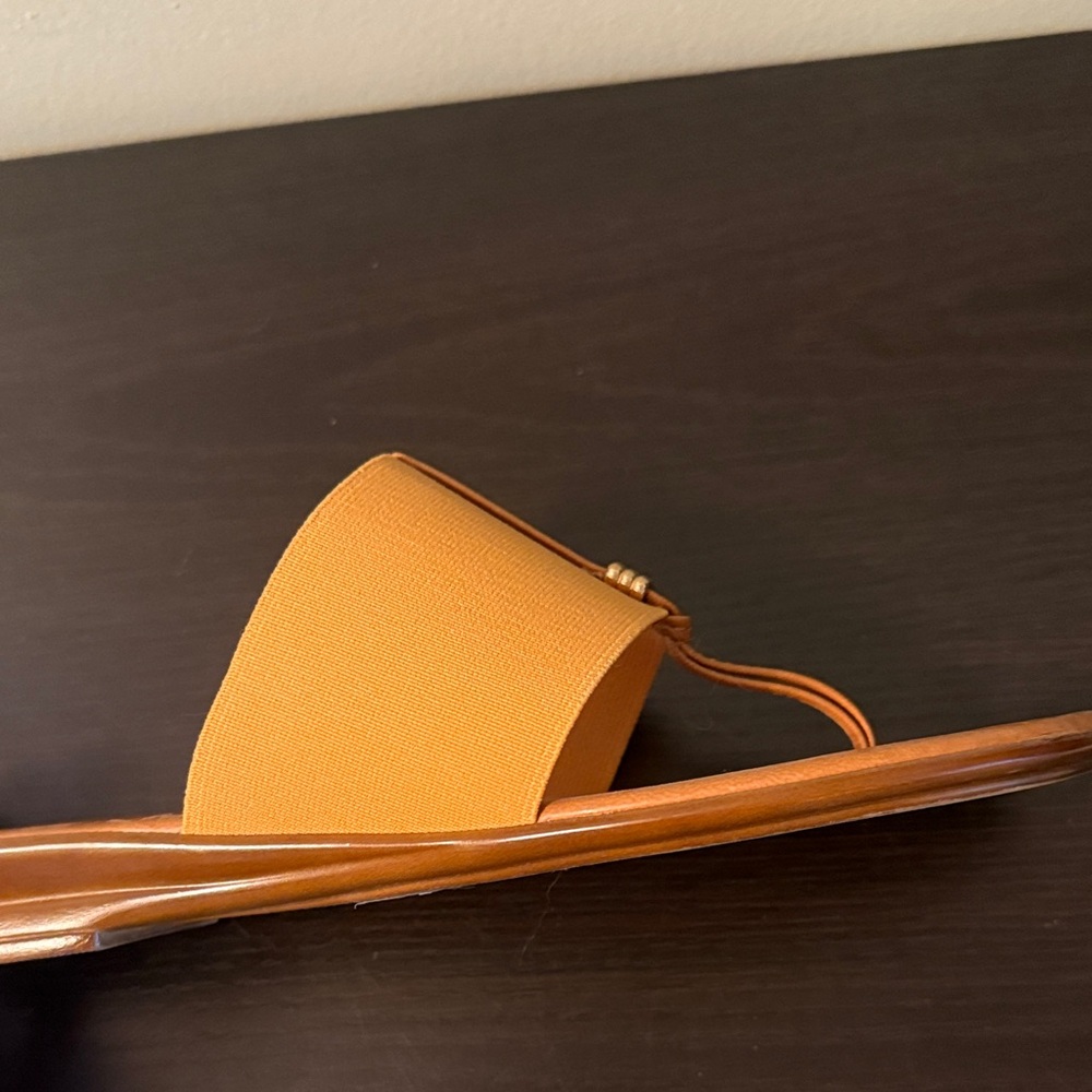Italian Shoemakers Women's Brown Slide Sandals - Picture 3 of 6